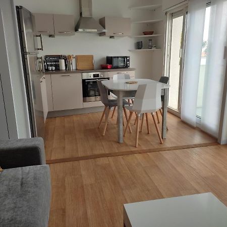 Les Beaux Arts Apartment Ла Рошел Екстериор снимка