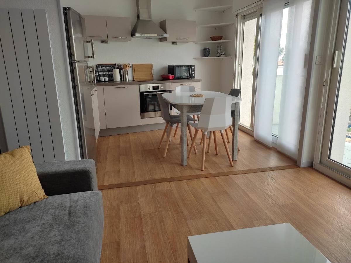 Les Beaux Arts Apartment Ла Рошел Екстериор снимка